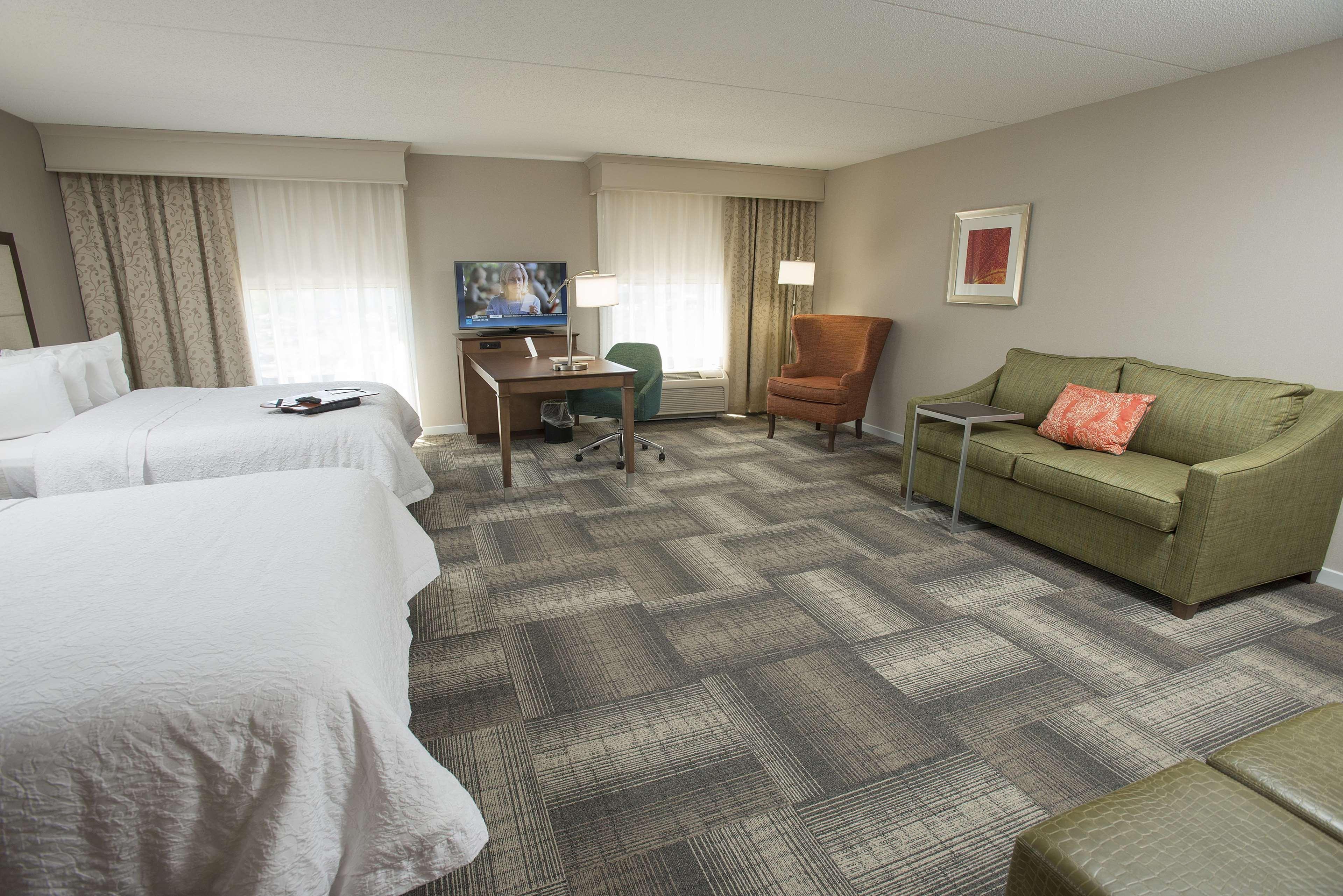 Hampton Inn & Suites Cincinnati-Union Centre West Chester Eksteriør billede