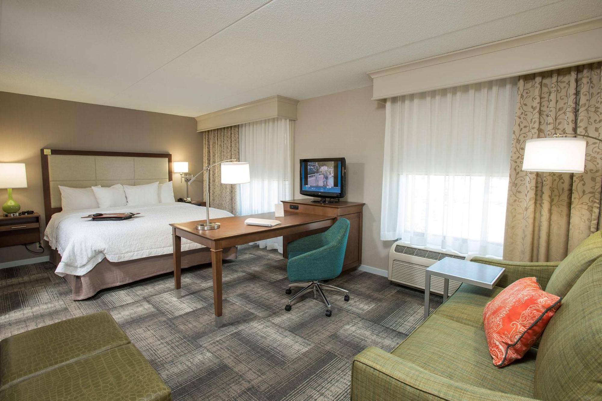 Hampton Inn & Suites Cincinnati-Union Centre West Chester Eksteriør billede