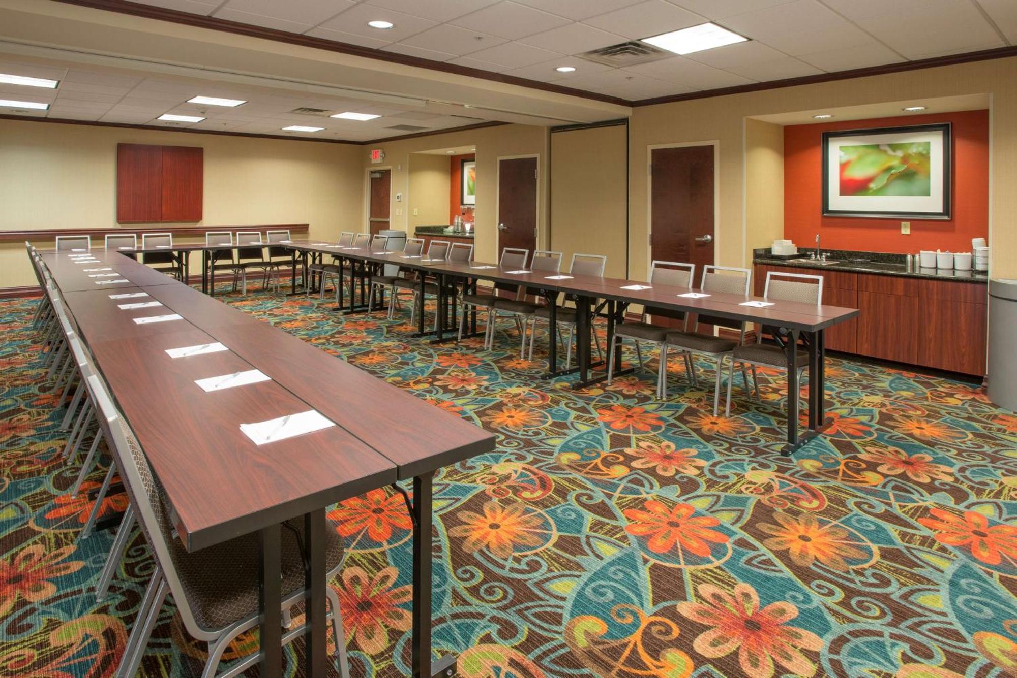 Hampton Inn & Suites Cincinnati-Union Centre West Chester Eksteriør billede