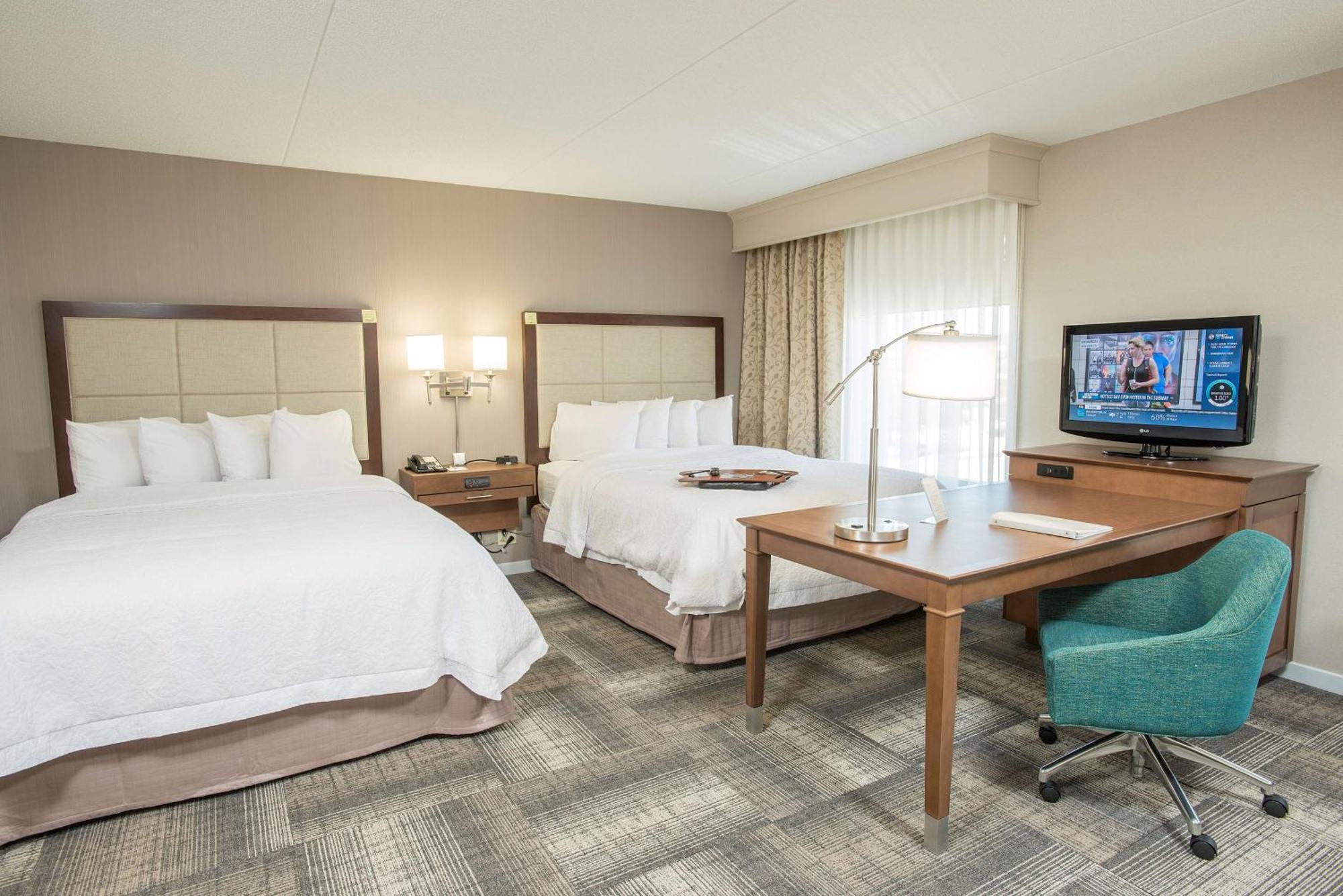 Hampton Inn & Suites Cincinnati-Union Centre West Chester Eksteriør billede
