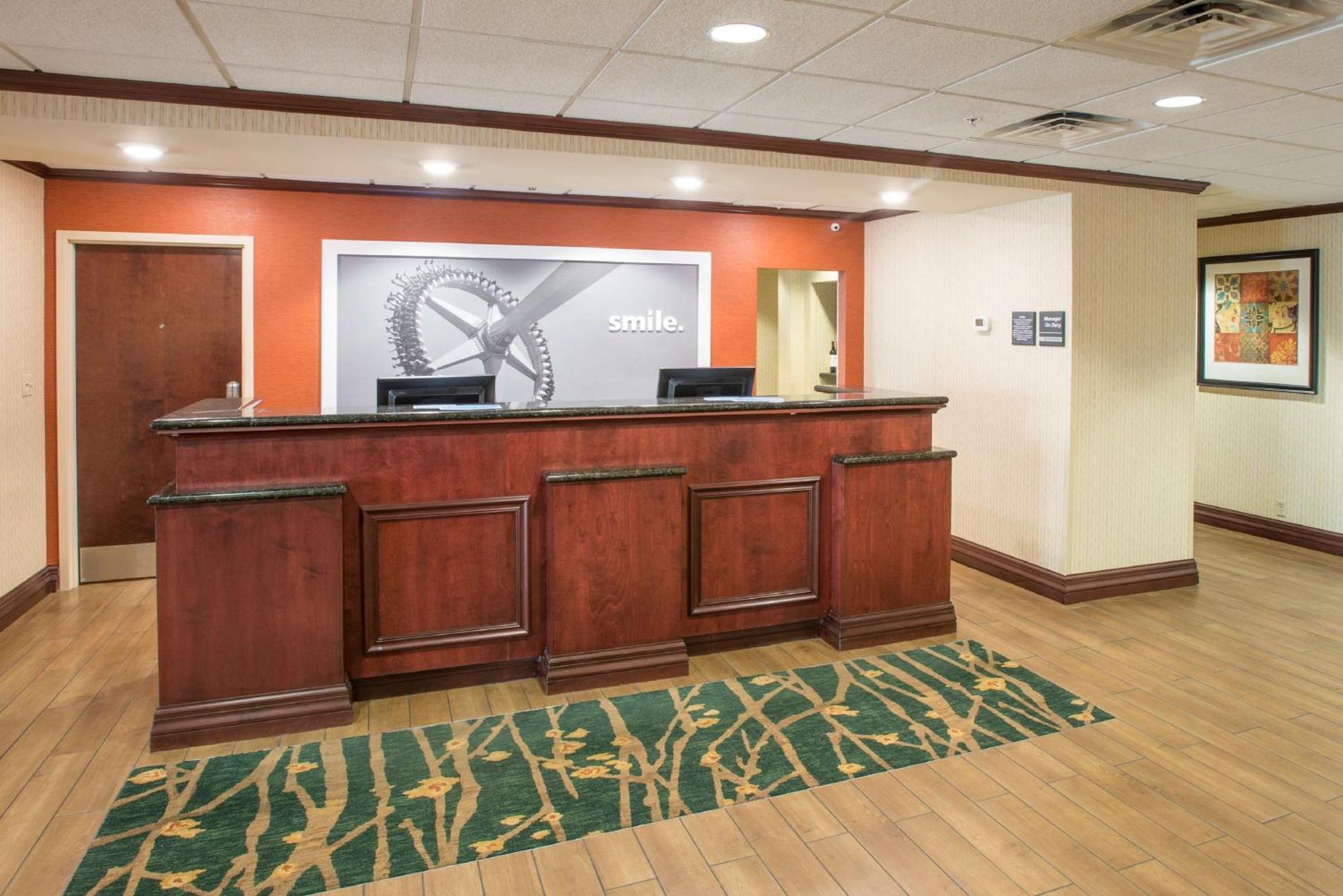Hampton Inn & Suites Cincinnati-Union Centre West Chester Eksteriør billede