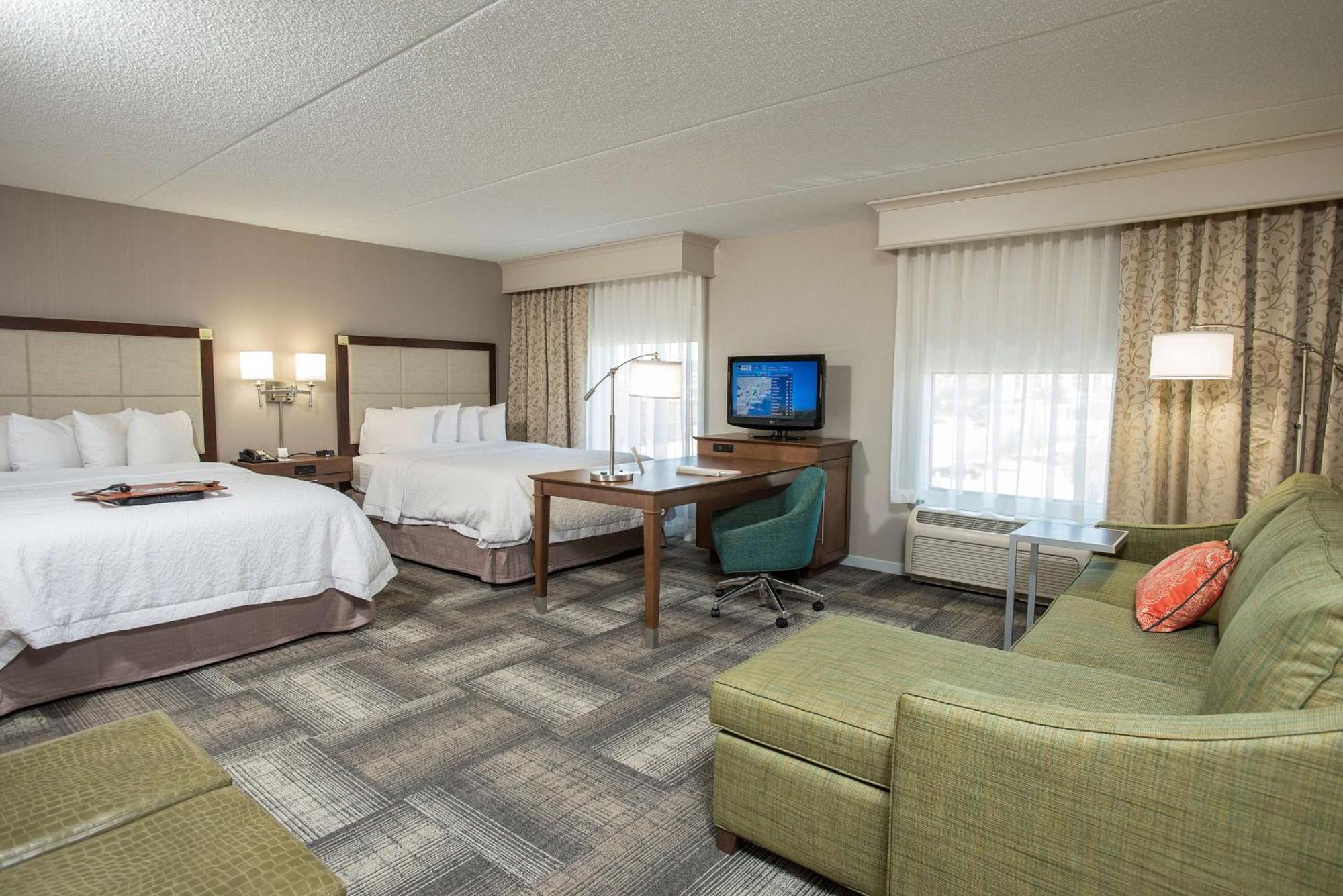 Hampton Inn & Suites Cincinnati-Union Centre West Chester Eksteriør billede